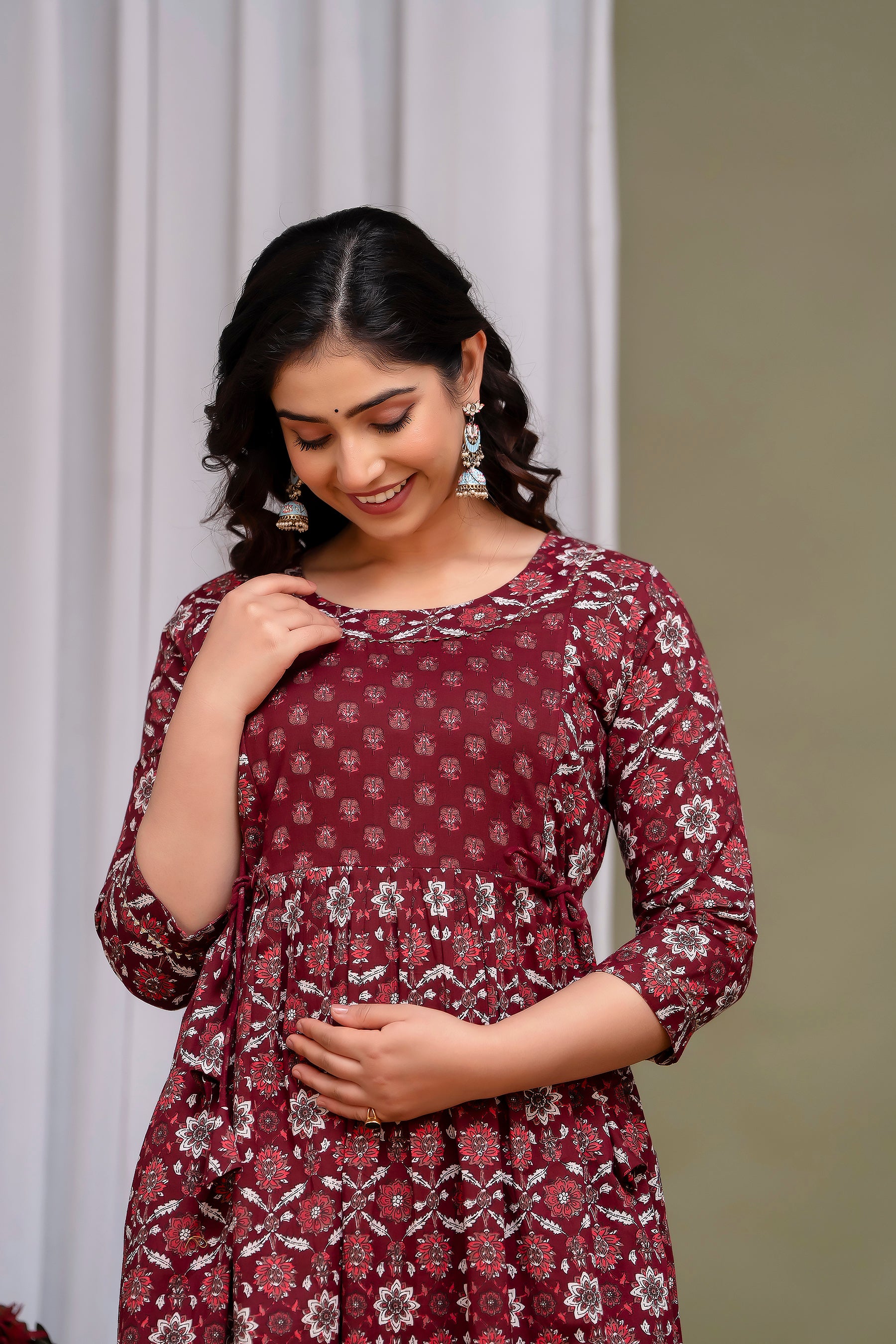 Majestic divas Cotton Maroon Floral Printed Maternity Feeding Kurta Dress with Dual Zippers