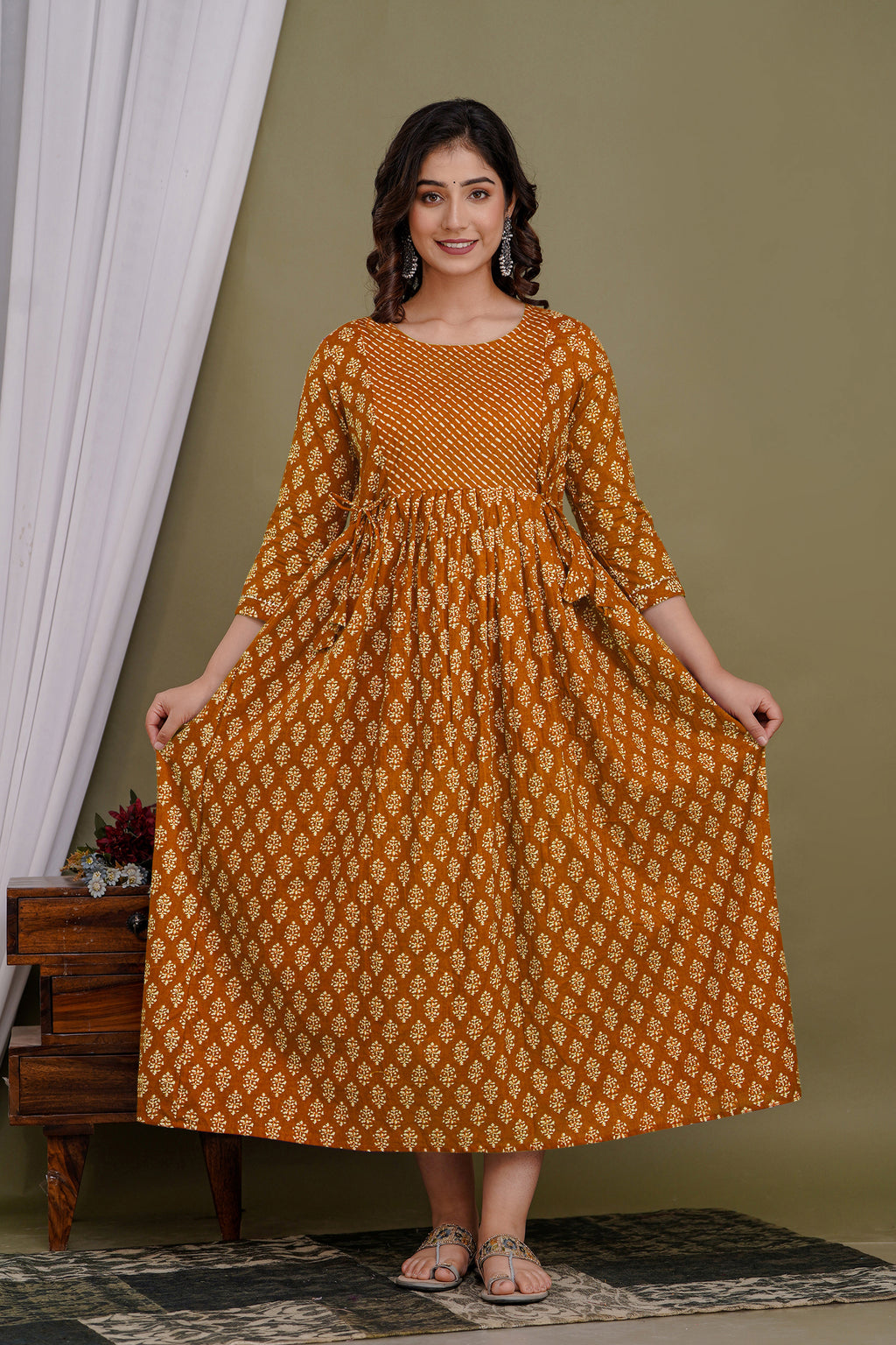 Majestic divas Cotton Rust Orange Printed Maternity Feeding Kurta Dress with Dual Zippers