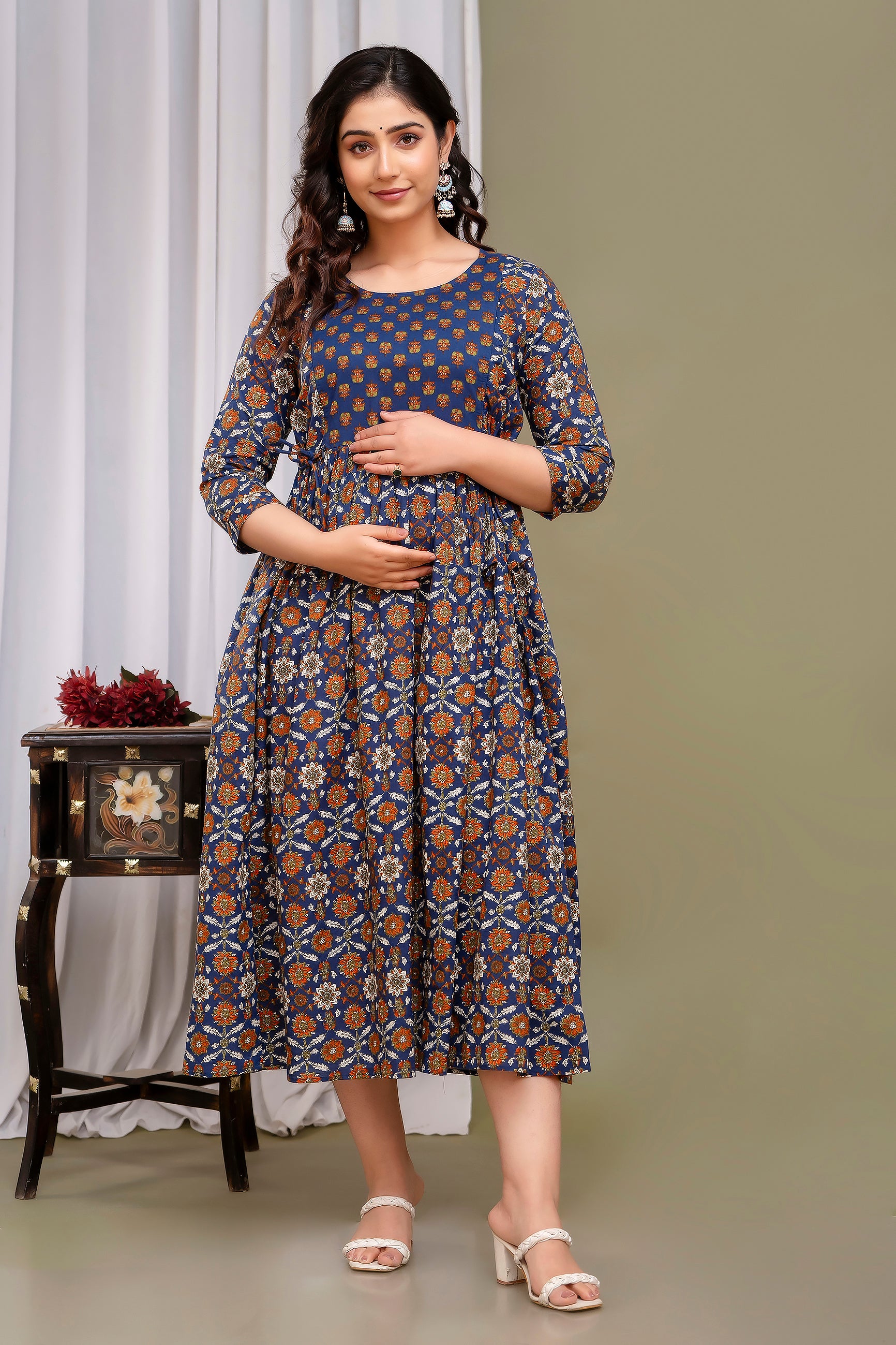 Majestic divas Cotton Indigo Blue Floral Printed Maternity Feeding Kurta Dress with Dual Zippers Main image