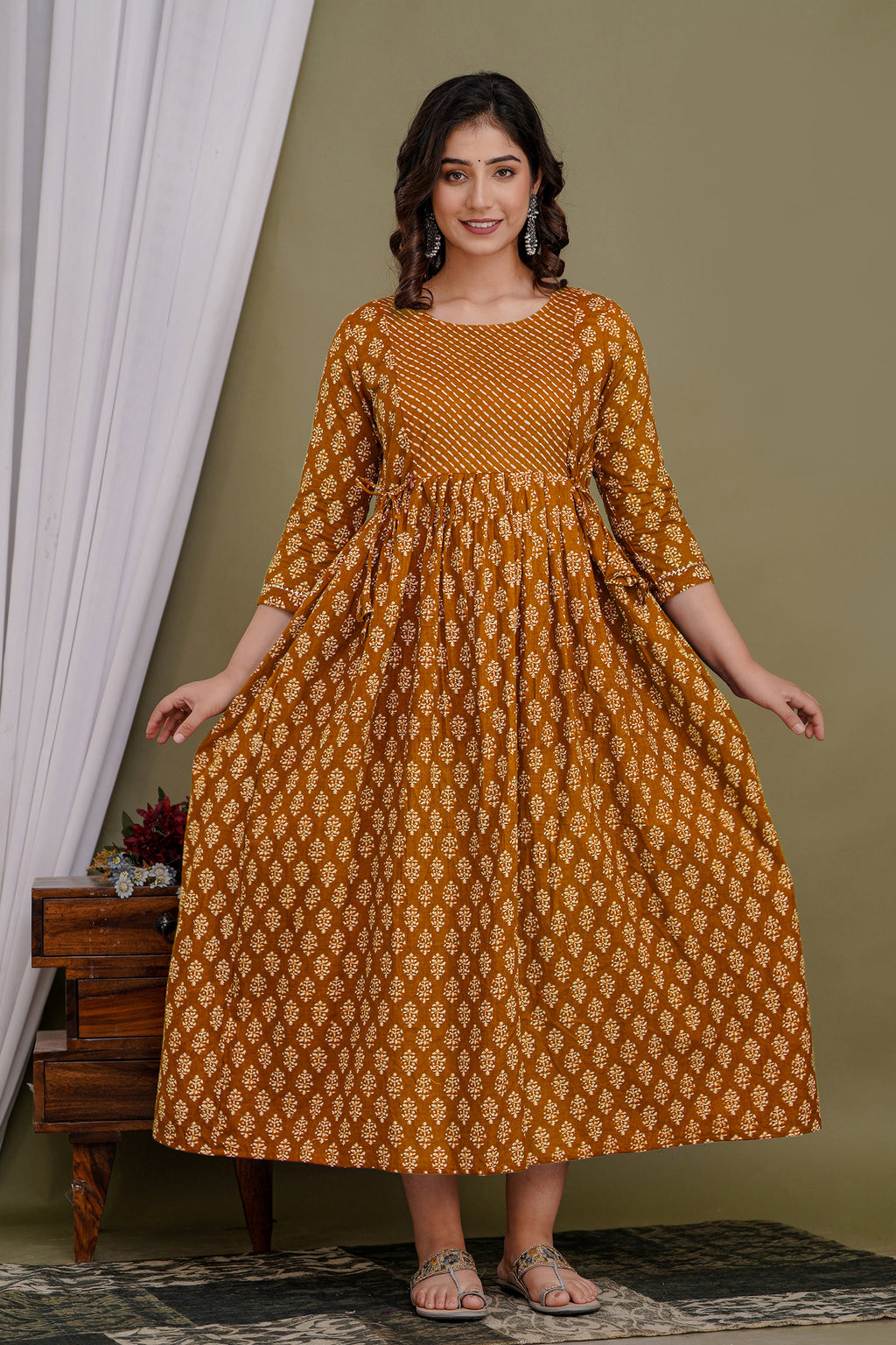 Majestic divas Cotton Rust Orange Printed Maternity Feeding Kurta Dress with Dual Zippers