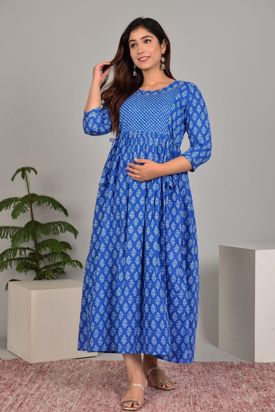 Majestic divas Cotton Blue White Buta Printed Maternity Feeding Kurta Dress with Dual Zippers Secondary image