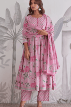 Majestic Diva's Pink Floral Printed Dupatta Set
