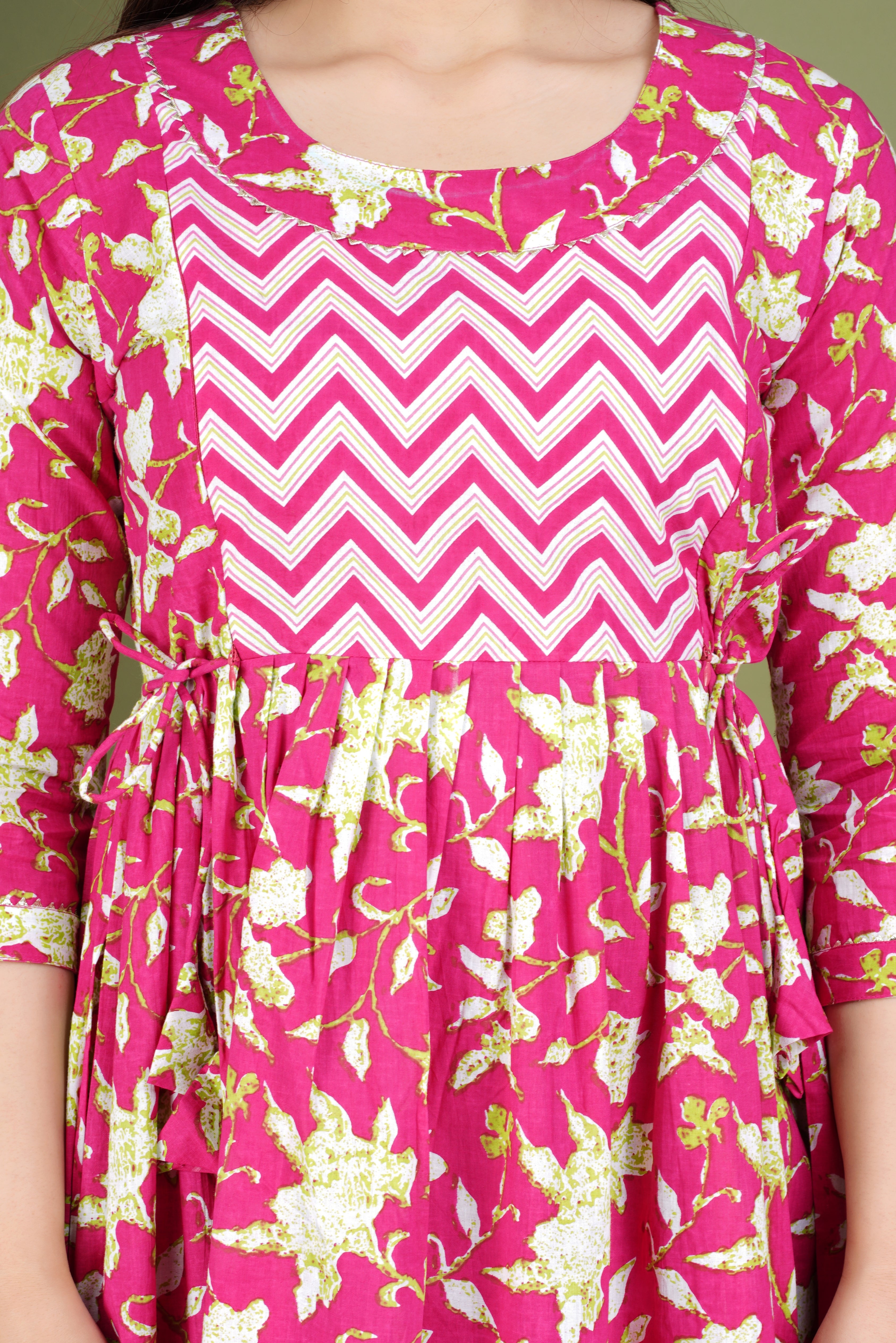 Majestic divas Cotton Pink Floral & Chevron Printed Maternity Feeding Kurta Dress with Dual Zippers Secondary image