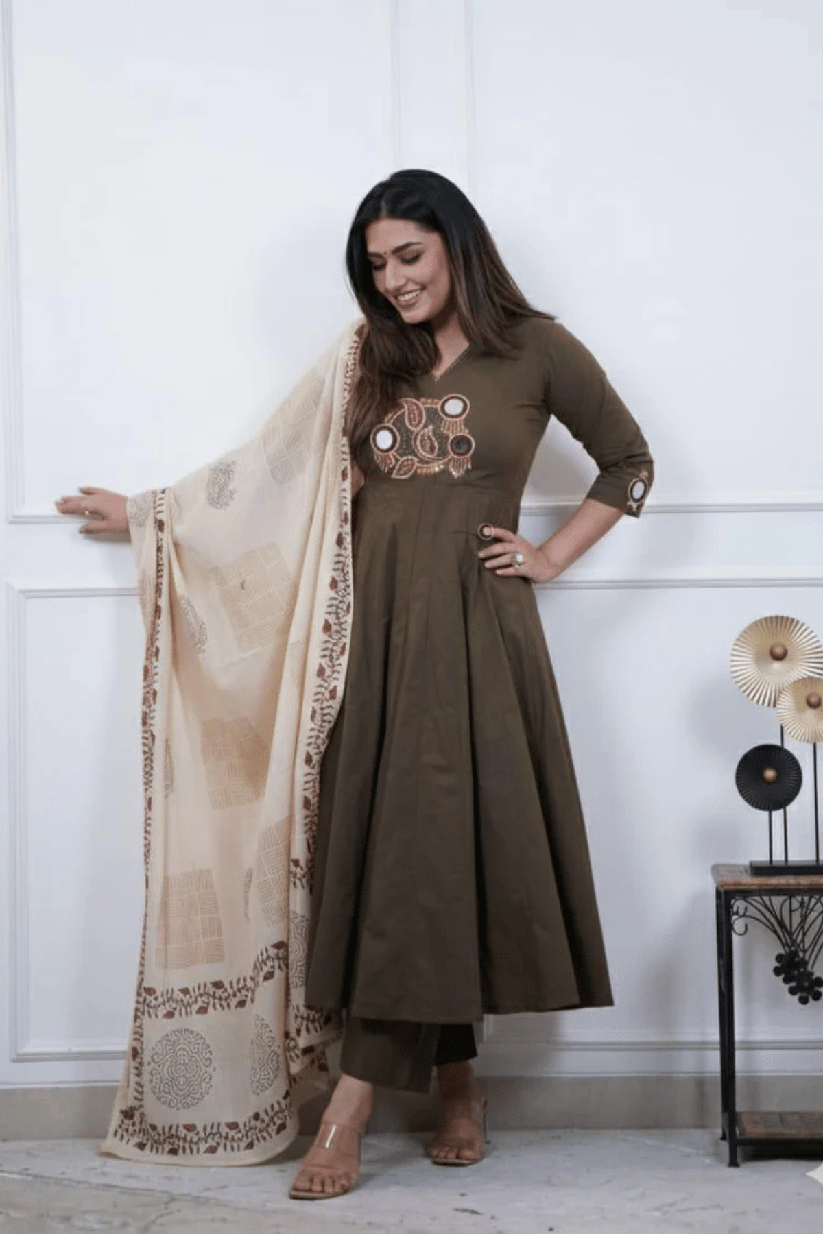Majestic Diva's Olive Brown Embroidered Dupatta Set