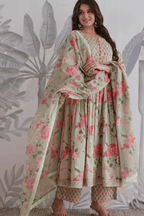 Majestic Diva's Sage Green Floral Printed Dupatta Set