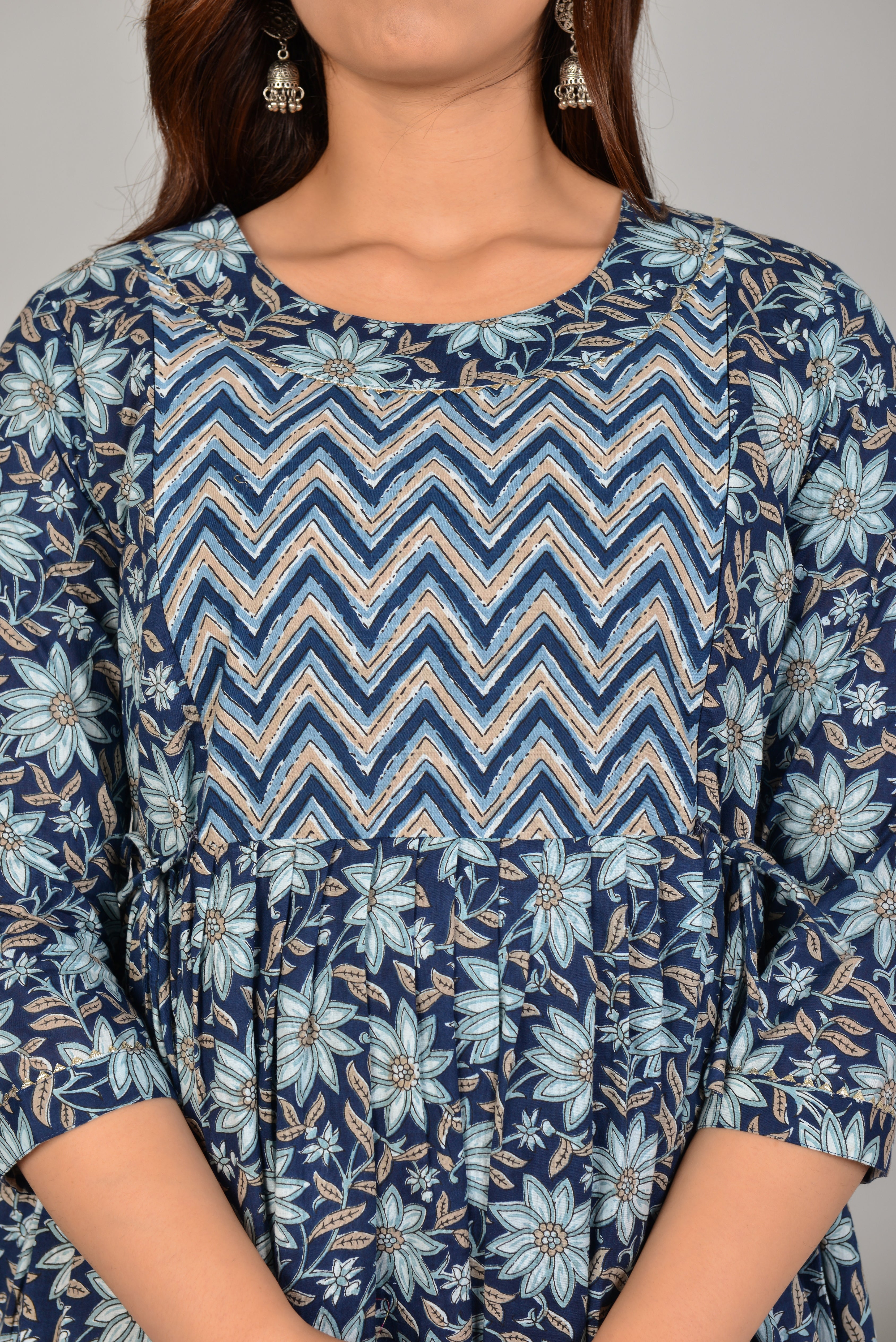 Majestic divas Cotton Navy Blue Floral Printed Maternity Feeding Kurta Dress with Dual Zippers
