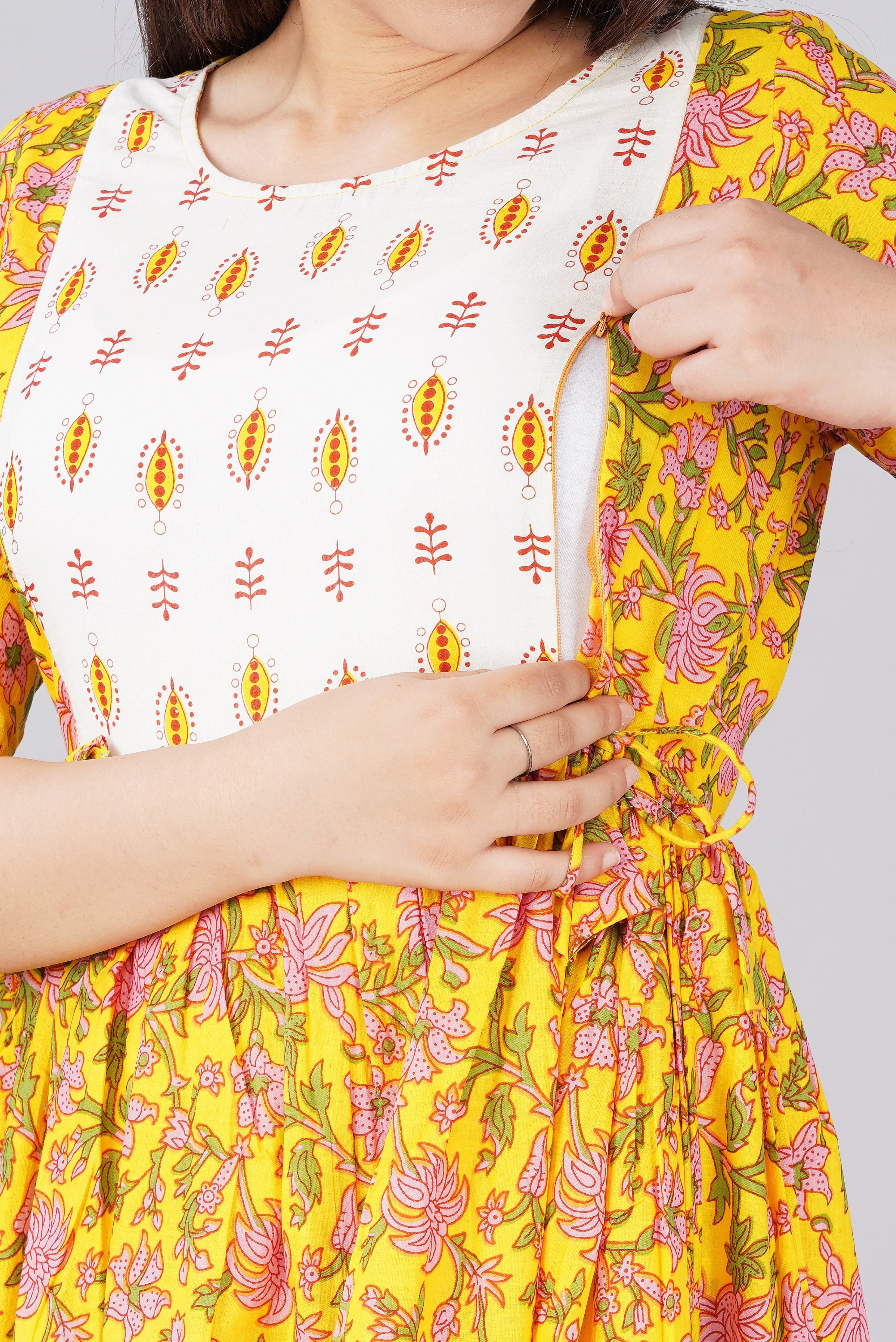 Majestic divas Cotton Yellow Pink Floral Allover Printed Maternity Feeding Kurta Dress with Dual Zippers