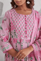Majestic Diva's Pink Floral Printed Dupatta Set