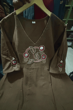 Majestic Diva's Olive Brown Embroidered Dupatta Set