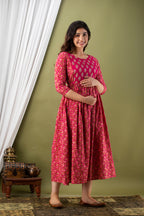 Majestic divas Cotton Rani Pink Floral Buta Printed Maternity Feeding Kurta Dress with Dual Zippers