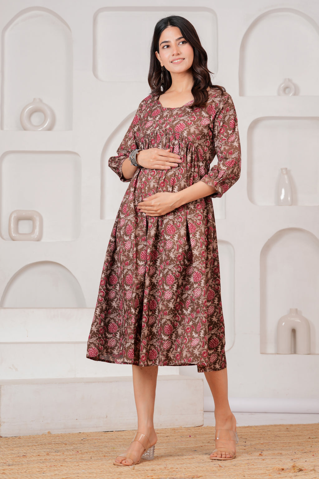 Majestic Divas Cotton Brown Floral Printed Maternity Feeding Kurta Dress with Round Neck & Dual Side Zippers