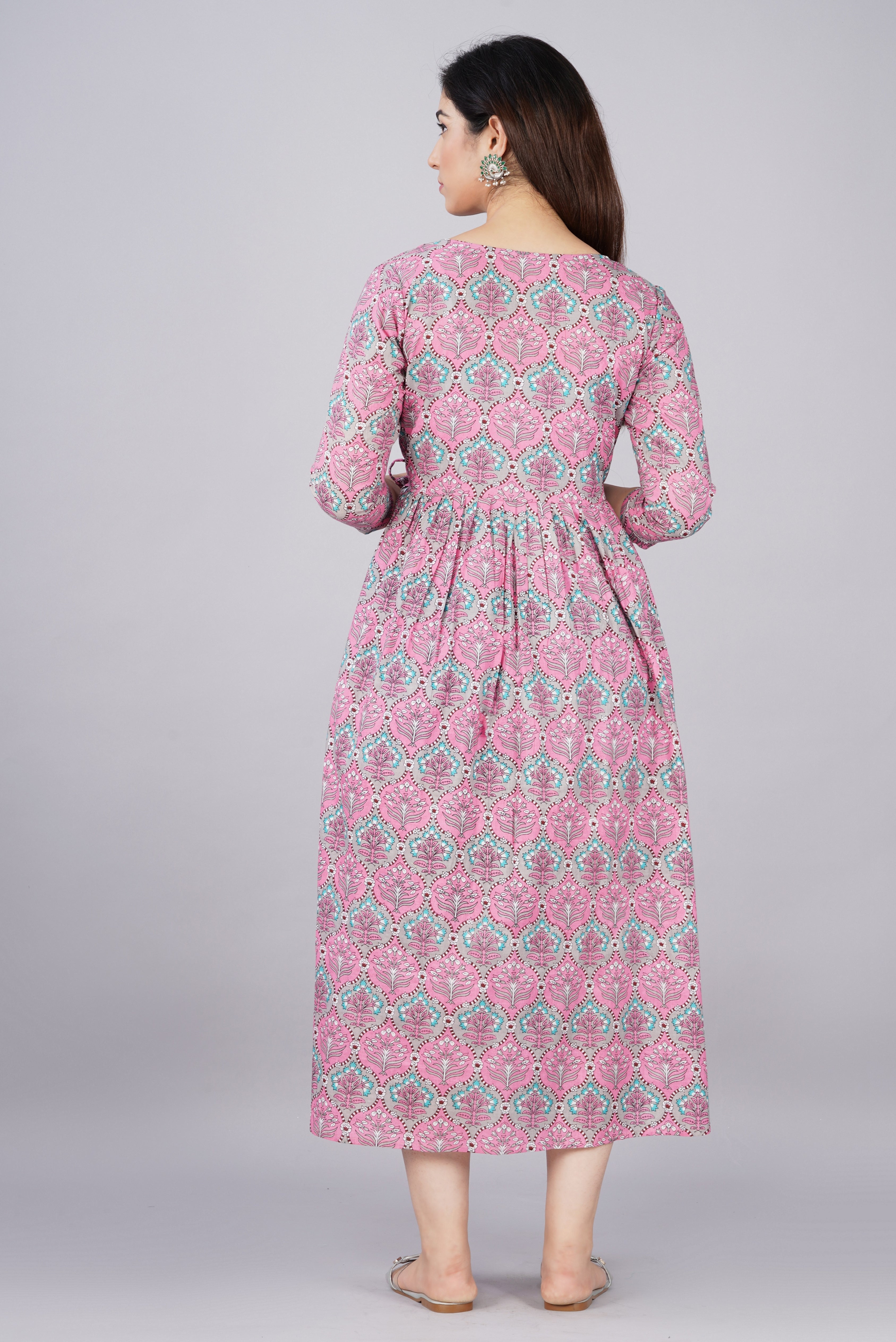 Majestic divas Cotton Pink Blue Floral Buta Printed Maternity Feeding Kurta Dress with Dual Zippers
