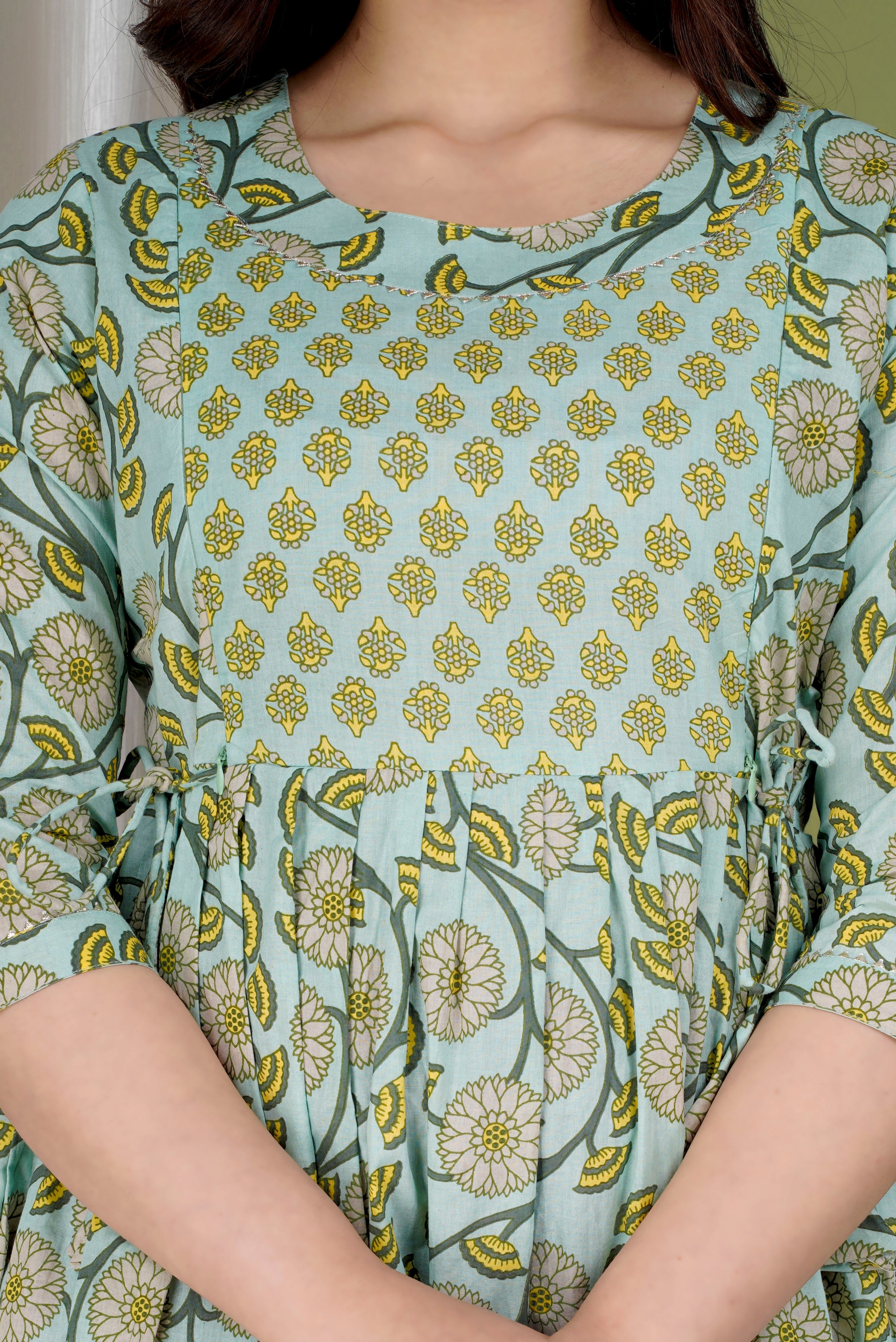 Majestic divas Cotton Mint Green Floral Vine Printed Maternity Feeding Kurta Dress with Dual Zippers