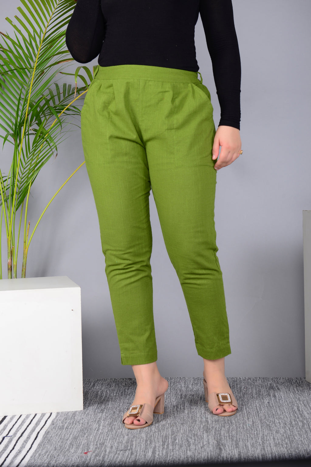 Majestic Diva's Women’s High Waist Olive Green Tapered Pants