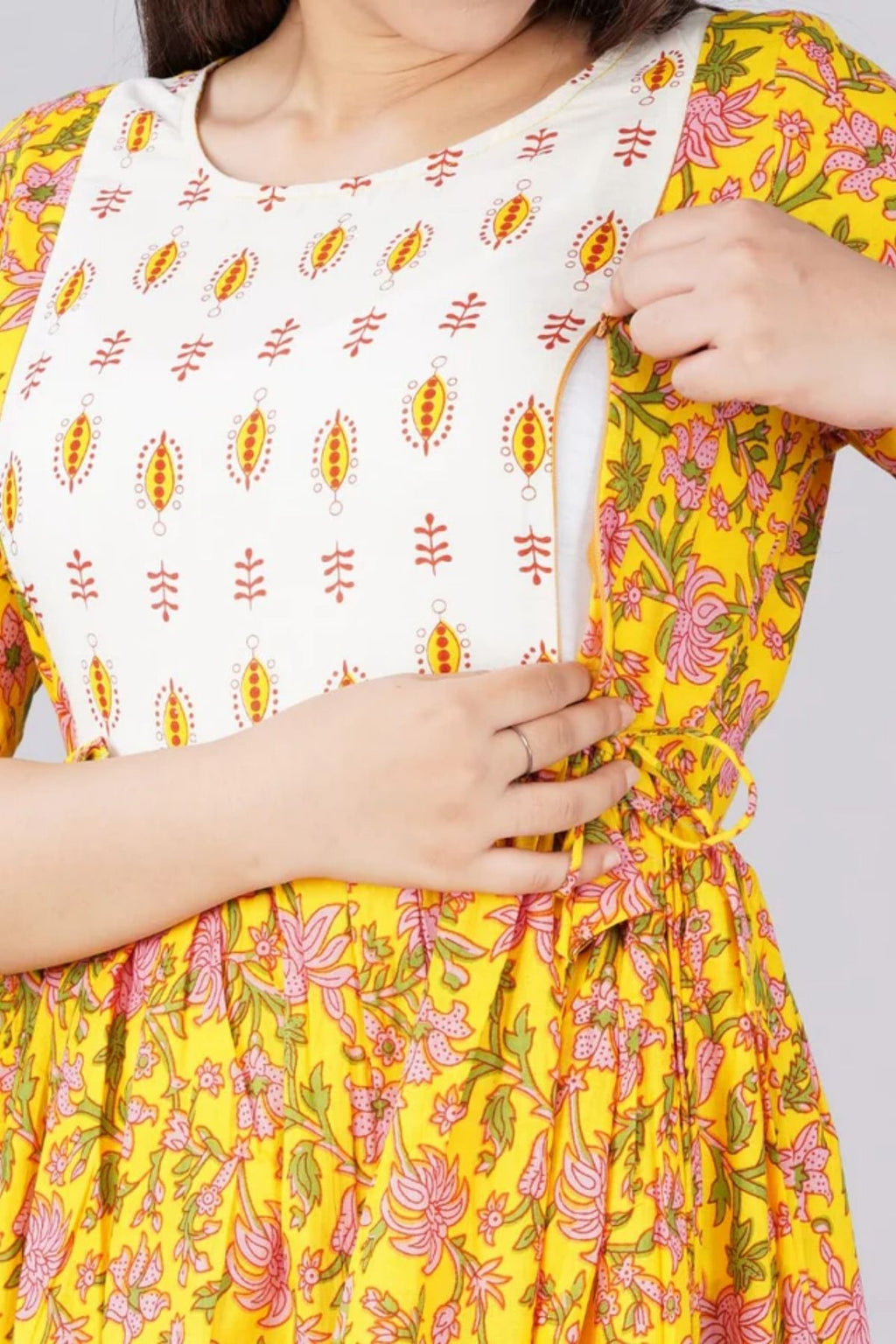 Majestic divas Cotton Lemon Yellow Floral Maternity Feeding Kurta Dress with Dual Zippers