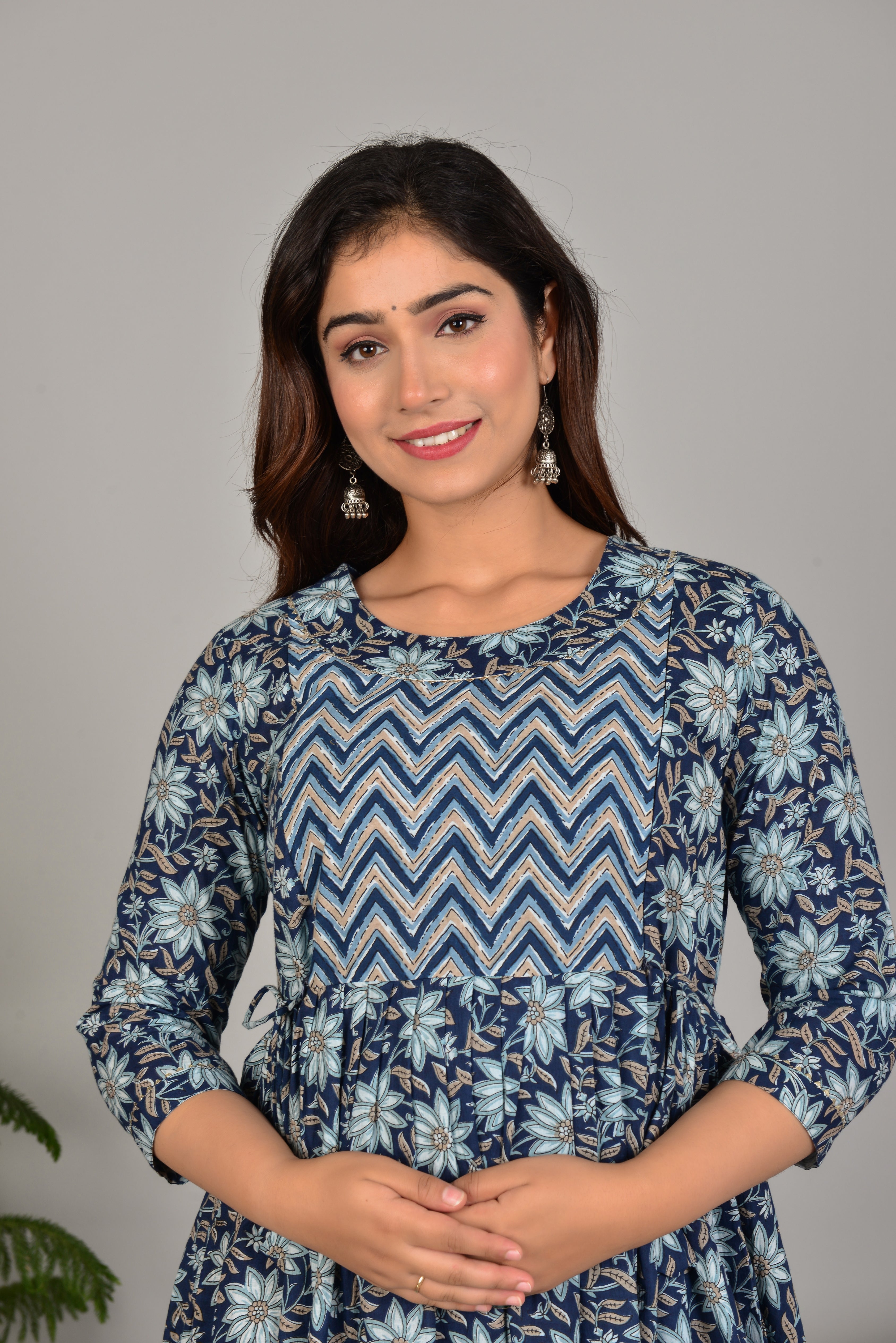 Majestic divas Cotton Navy Blue Floral Printed Maternity Feeding Kurta Dress with Dual Zippers