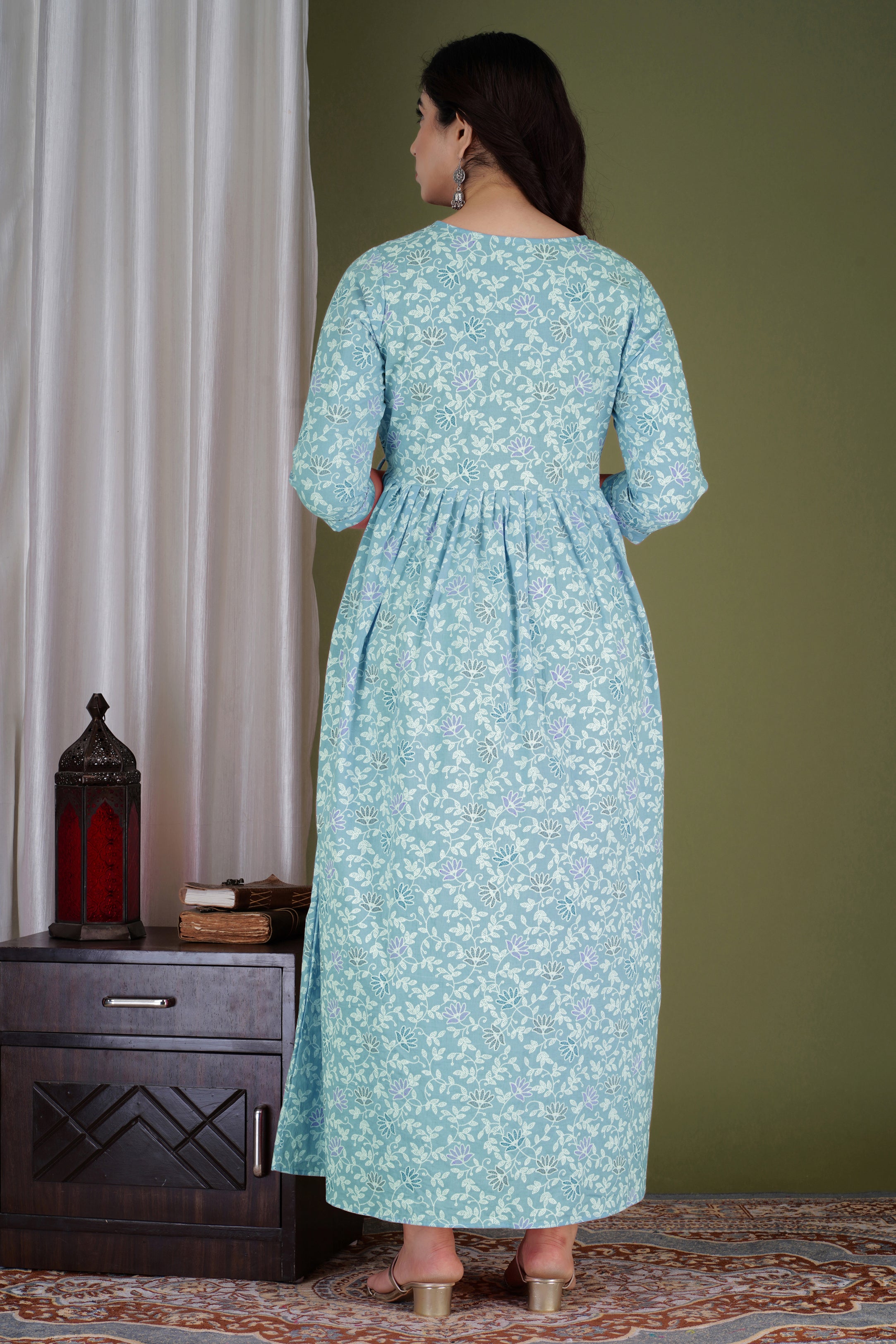 Majestic divas Cotton Sky Blue  Printed Maternity Feeding Kurta Dress with Dual Zippers