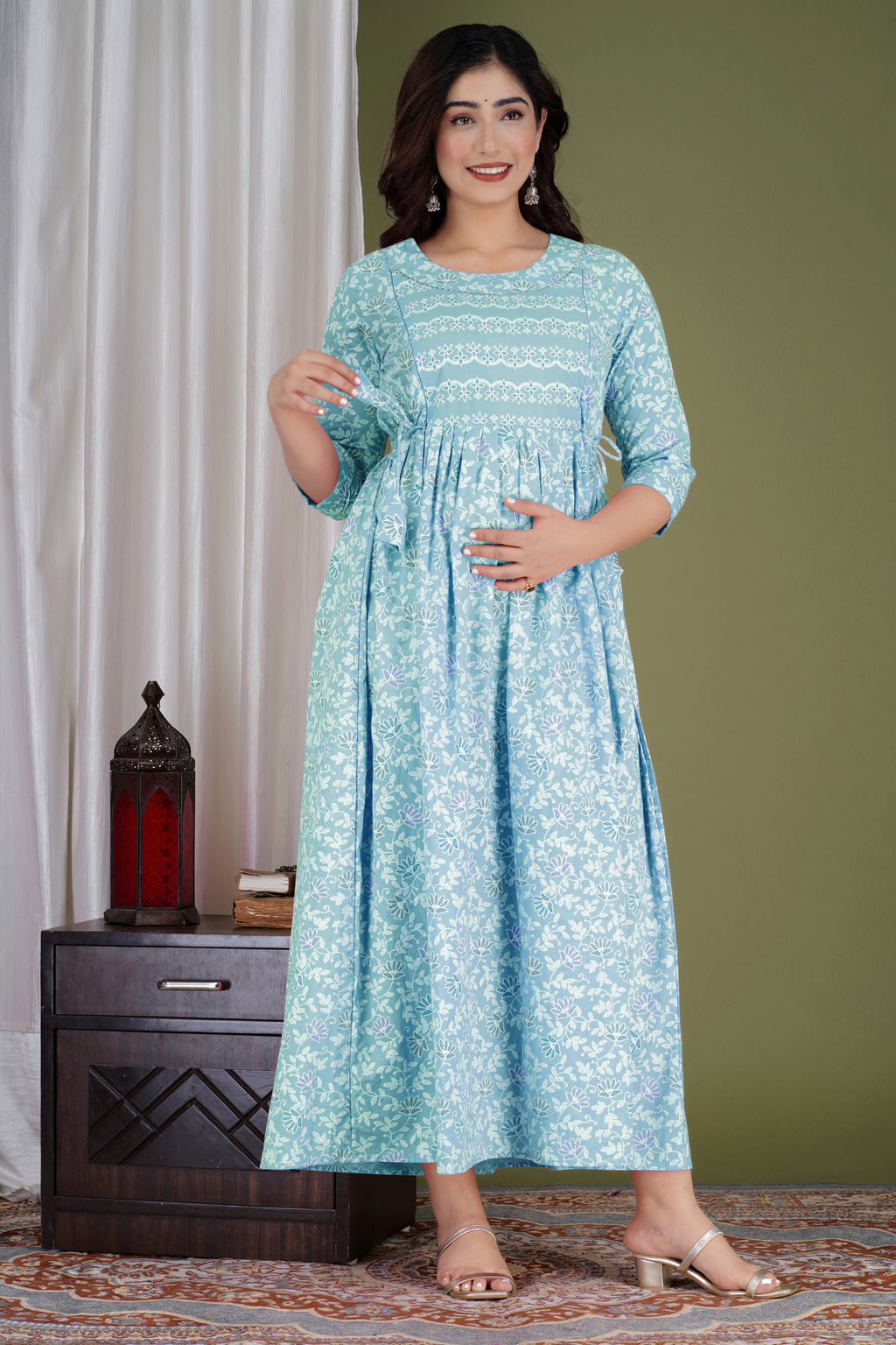 Majestic divas Cotton Sky Blue  Printed Maternity Feeding Kurta Dress with Dual Zippers