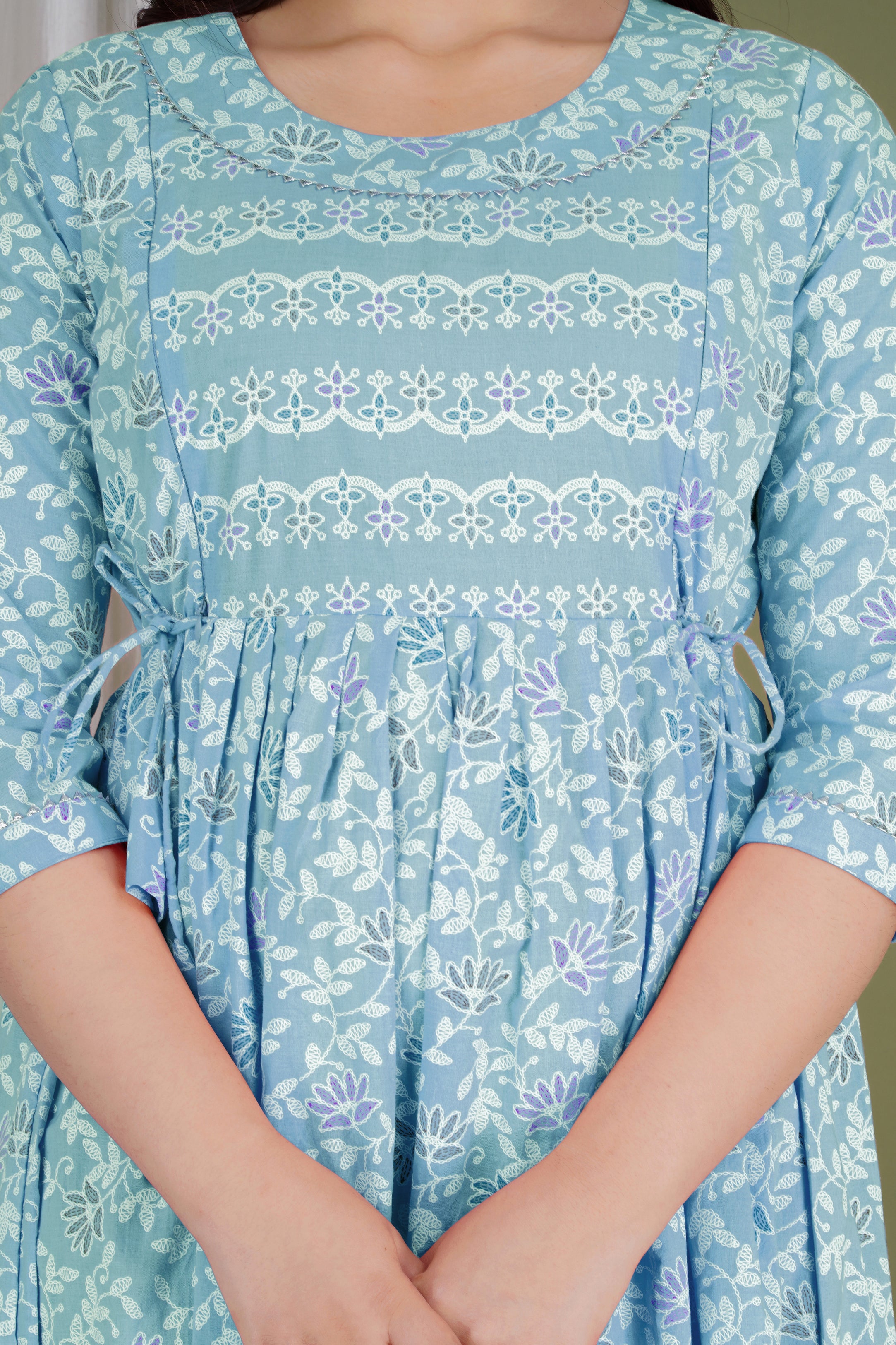 Majestic divas Cotton Sky Blue  Printed Maternity Feeding Kurta Dress with Dual Zippers