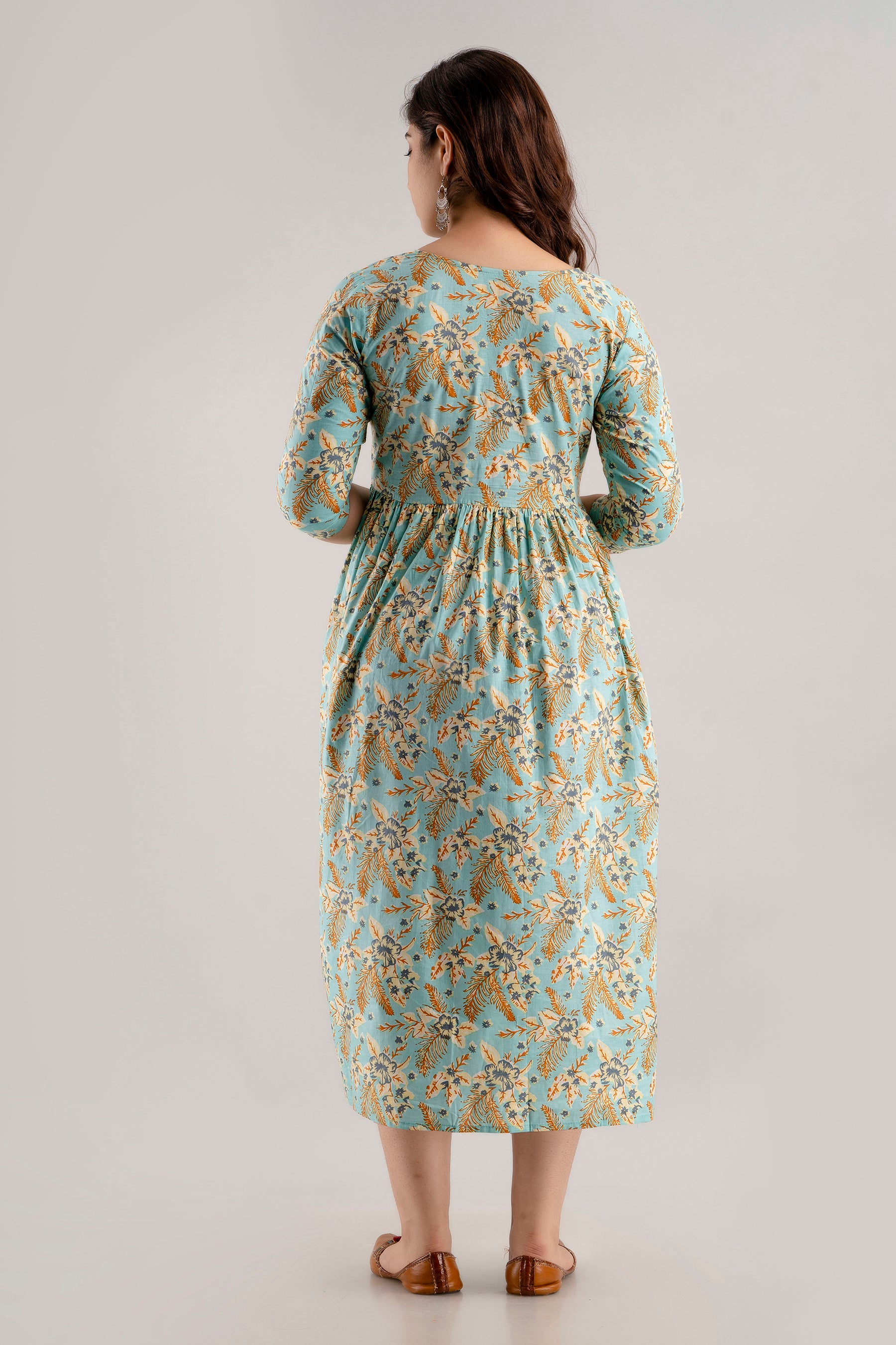 Majestic divas Cotton Pastel Sky Blue Printed Maternity Feeding Kurta Dress with Dual Zippers