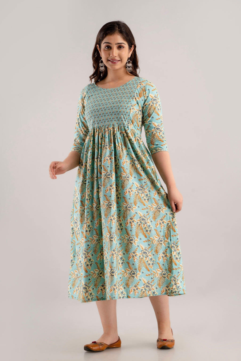 Majestic divas Cotton Pastel Sky Blue Printed Maternity Feeding Kurta Dress with Dual Zippers