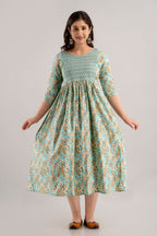 Majestic divas Cotton Pastel Sky Blue Printed Maternity Feeding Kurta Dress with Dual Zippers