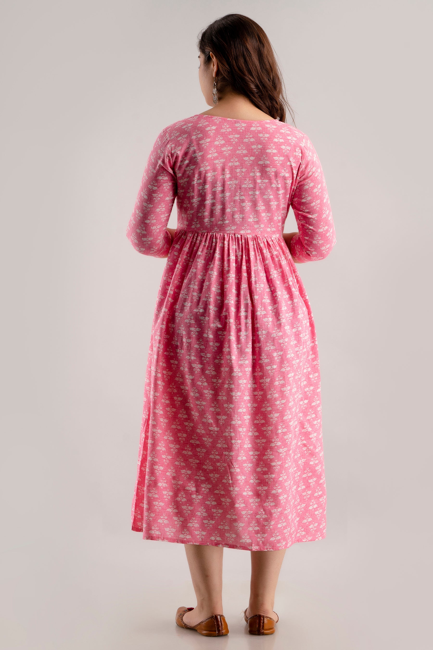 Majestic divas Rayon Rose Pink Printed Maternity Feeding Kurta Dress with Dual Zippers Secondary image