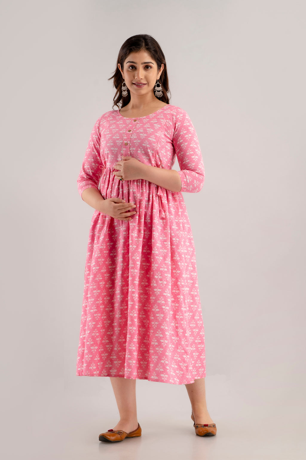 Majestic divas Rayon Rose Pink Printed Maternity Feeding Kurta Dress with Dual Zippers