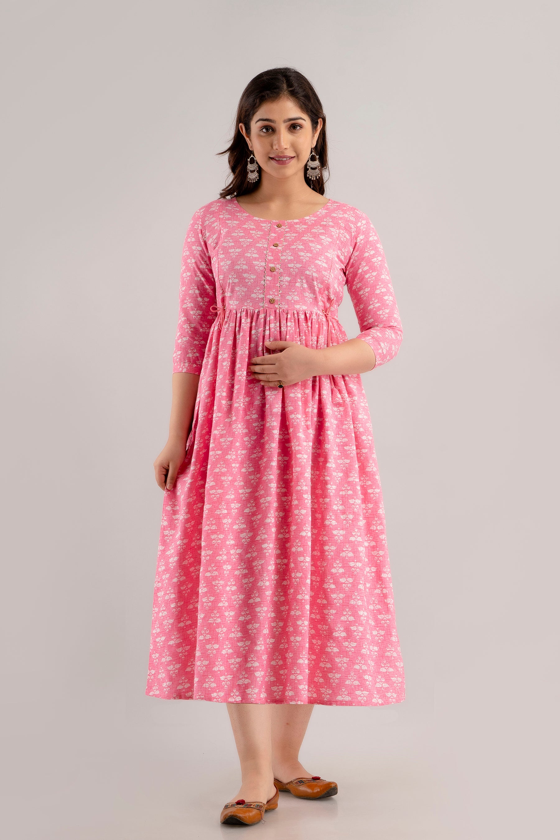 Majestic divas Rayon Rose Pink Printed Maternity Feeding Kurta Dress with Dual Zippers