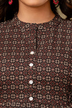 Majestic Divas Dark Brown with Beige & Rust Geometric Print