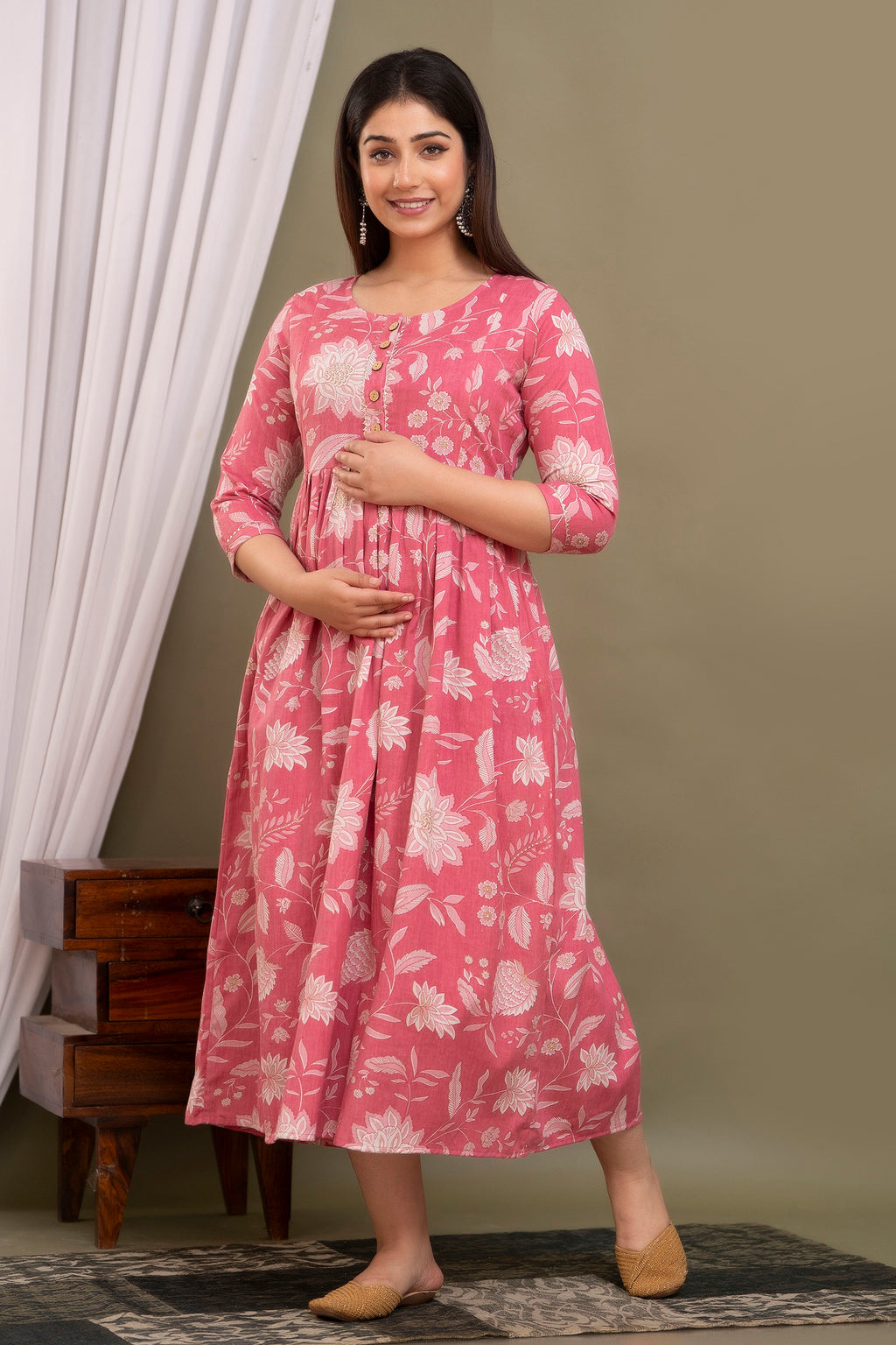 Majestic divas Cotton Peach Floral Buta Printed Maternity Feeding Kurta Dress with Dual Zippers