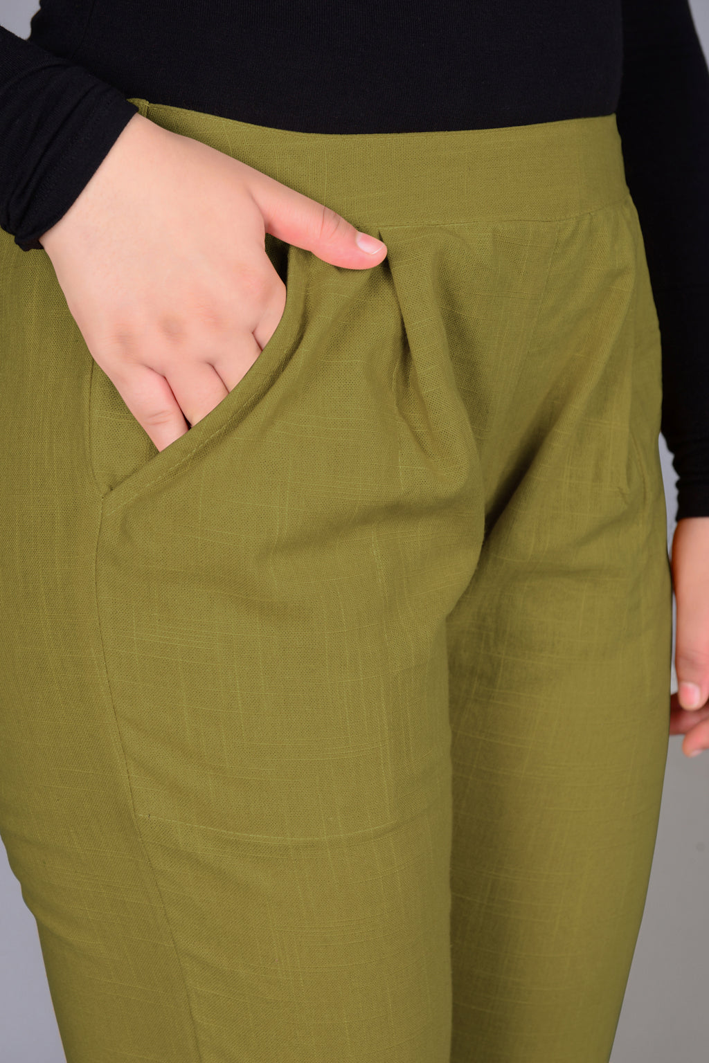 Majestic Diva's Olive Green High-Waist Straight Fit Pants