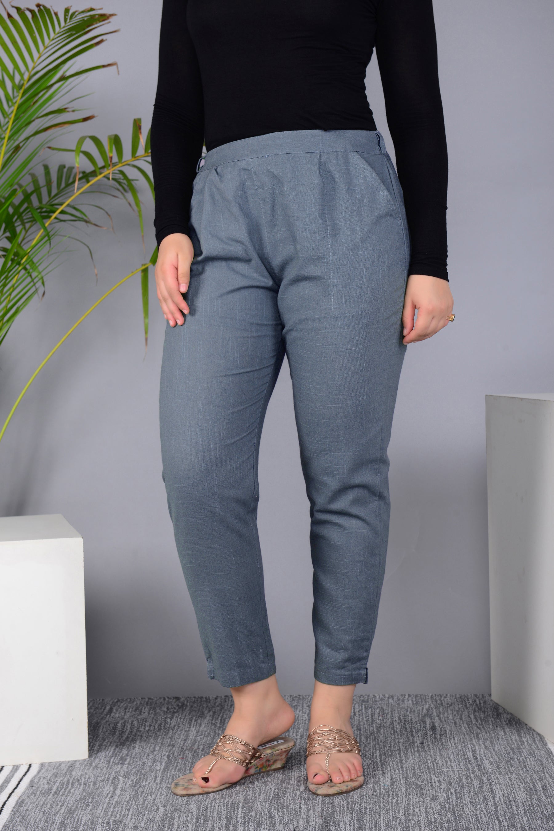 Majestic Diva's Elegant Grey High-Waist Straight Fit Pants