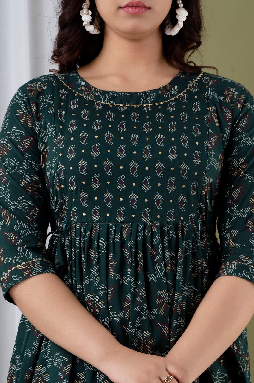 Majestic divas Rayon Bottle Green Printed Maternity Feeding Kurta Dress with Dual Zippers