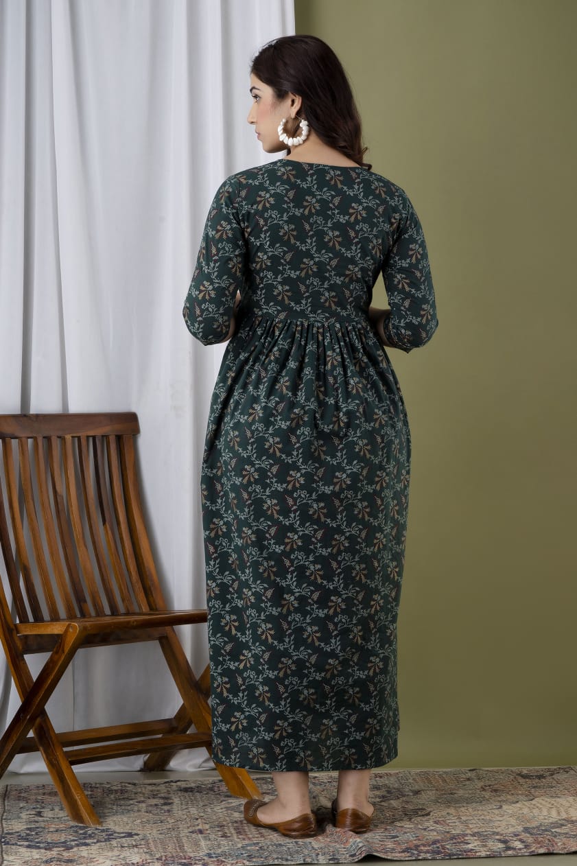 Majestic divas Rayon Bottle Green Printed Maternity Feeding Kurta Dress with Dual Zippers