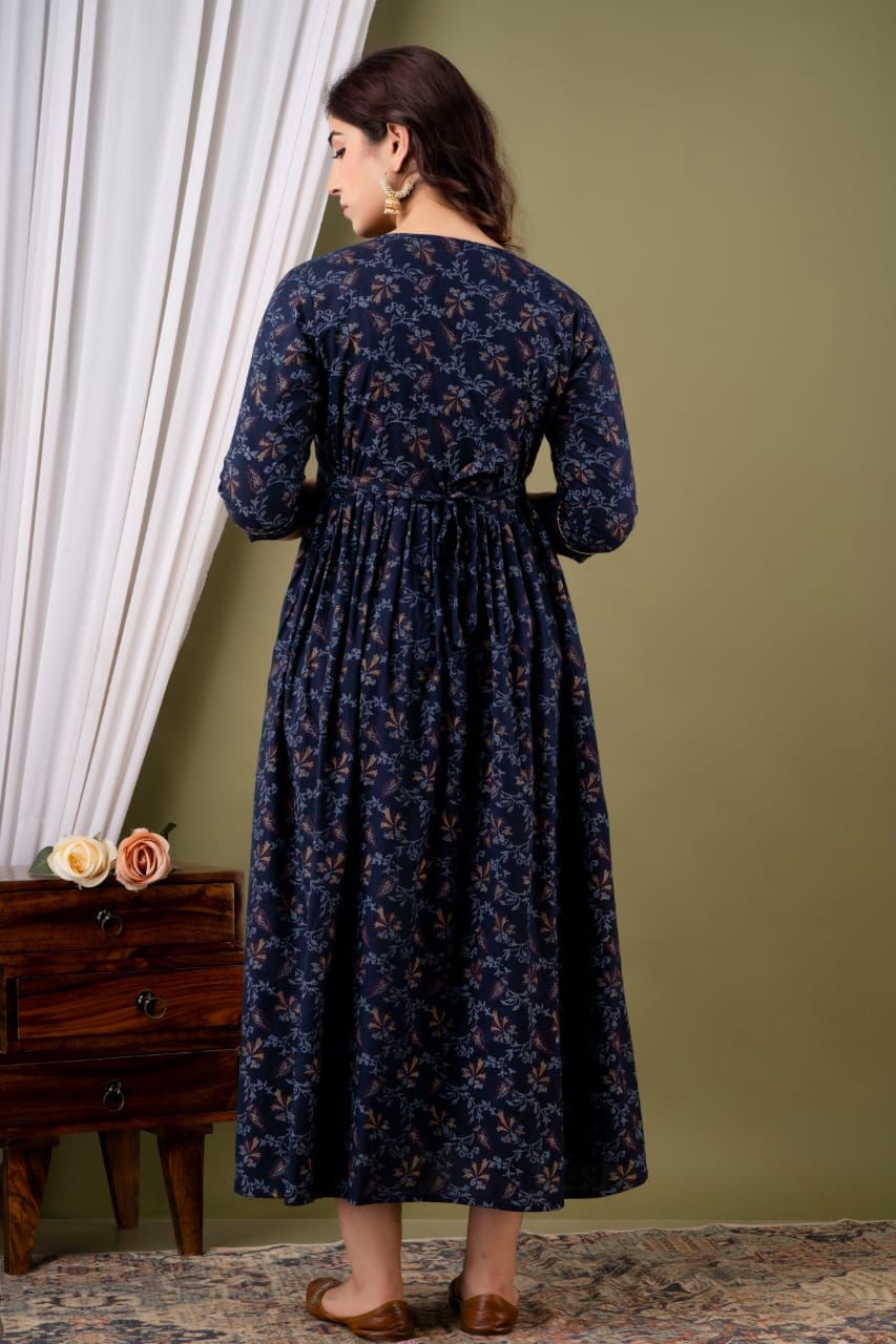 Majestic divas Rayon Navy Blue Printed Maternity Feeding Kurta Dress with Dual Zippers