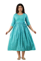 Majestic divas Cotton Aqua Blue Floral Maternity Feeding Kurta Dress with Dual Zippers