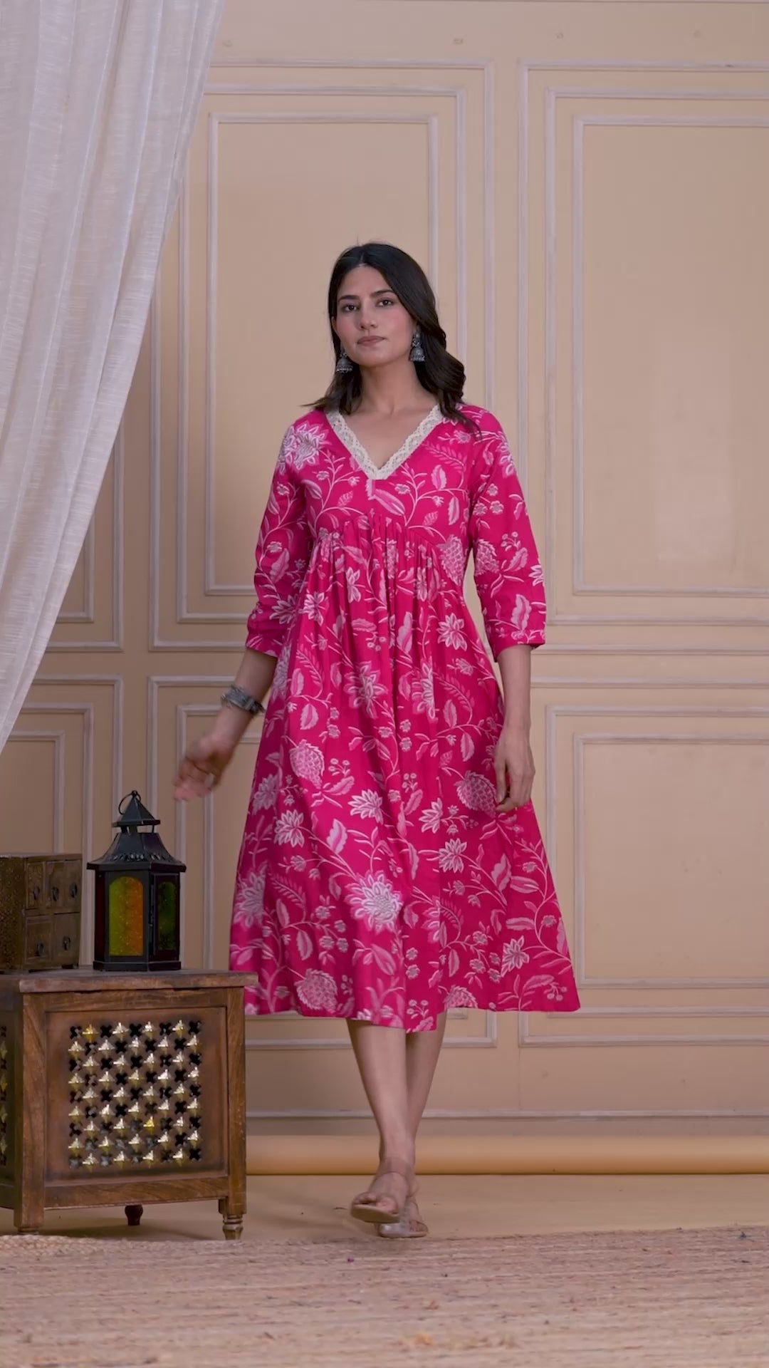 Majestic Divas Cotton Pink Floral Printed Maternity Feeding Kurta Dress with Lace V-Neck & Dual Side Zippers