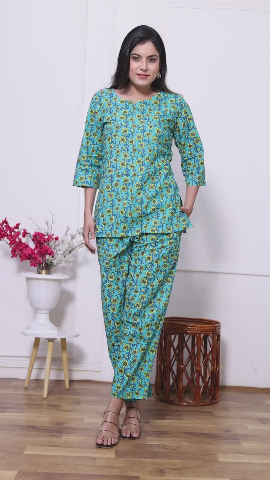 Majestic Diva's Teal Blue Floral Co-ord Set for Women