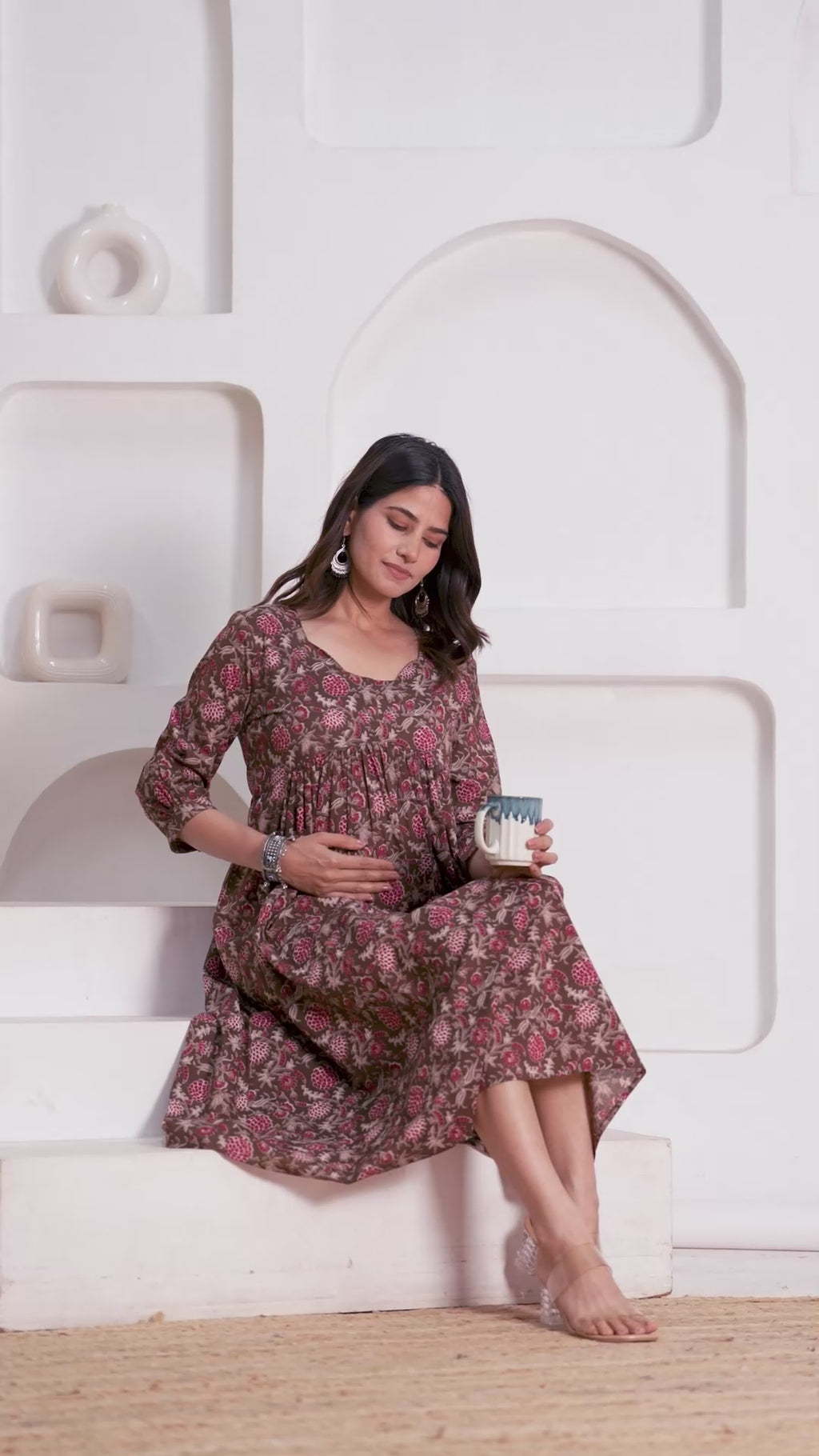 Majestic Divas Cotton Brown Floral Printed Maternity Feeding Kurta Dress with Round Neck & Dual Side Zippers